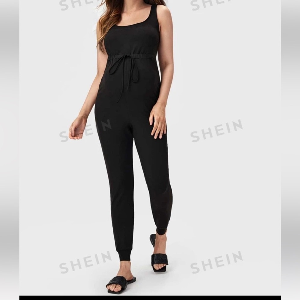 Maternity jumpsuit